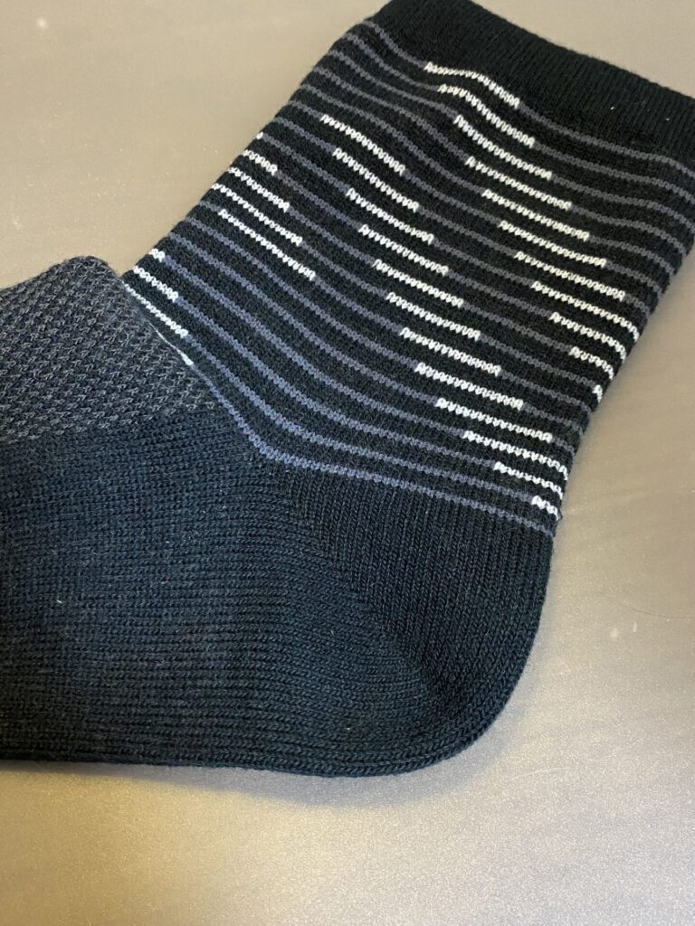 pearl-izumi-winter-socks.jpg